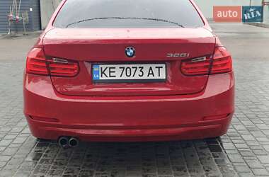Седан BMW 3 Series 2014 в 