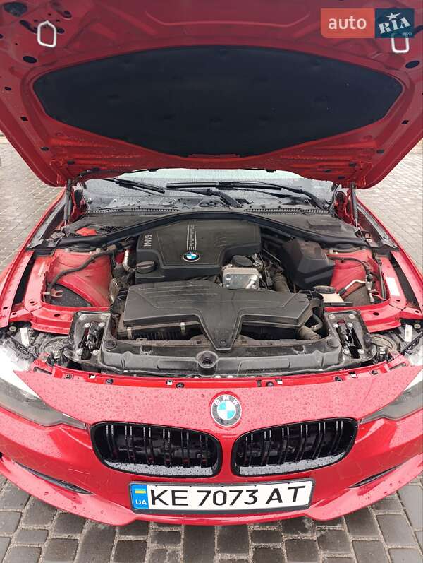 Седан BMW 3 Series 2014 в Кам'янському