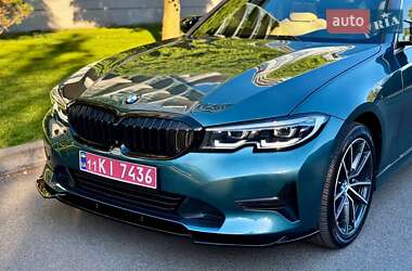 Седан BMW 3 Series 2021 в 