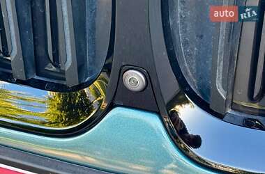 Седан BMW 3 Series 2021 в 