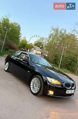 Купе BMW 3 Series 2010 в Киеве