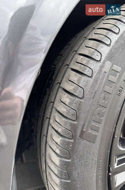 Седан BMW 3 Series 2014 в 