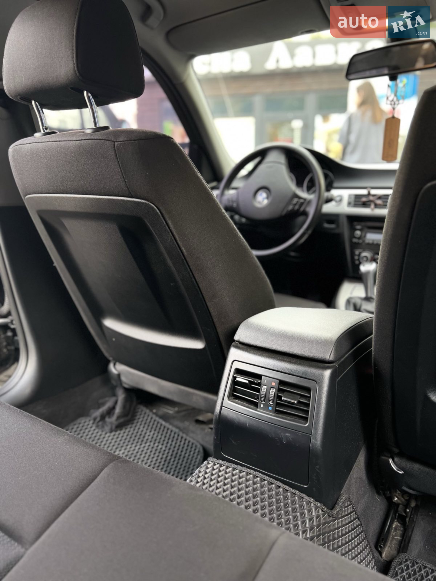 2012 BMW 3er - мініатюра 18