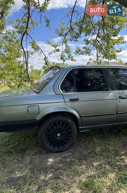 Седан BMW 3 Series 1986 в 