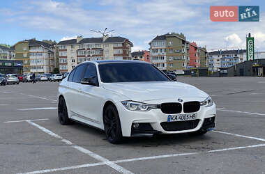 Седан BMW 3 Series 2016 в Киеве