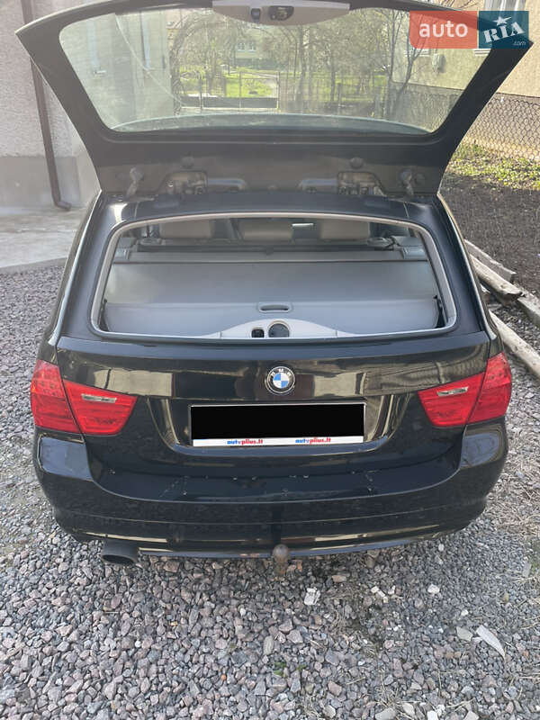 Універсал BMW 3 Series 2011 в Львові