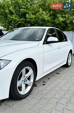 Седан BMW 3 Series 2012 в 