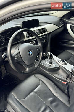 Седан BMW 3 Series 2012 в 