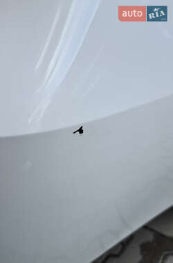 Седан BMW 3 Series 2012 в 