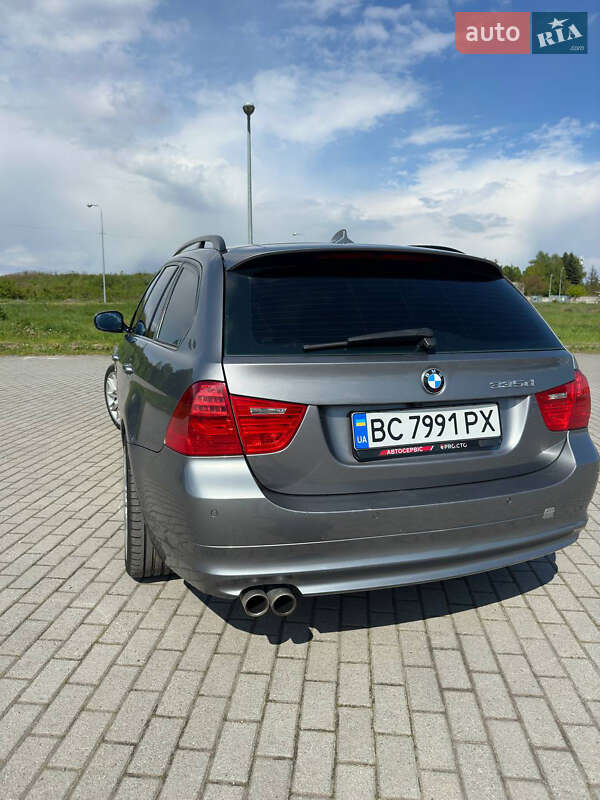 Универсал BMW 3 Series 2009 в Львове фото 25 Универсал BMW 3 Series 2009 в Львове