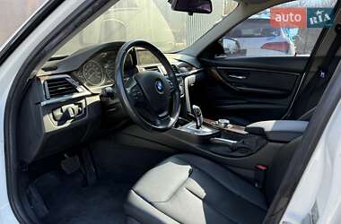 Седан BMW 3 Series 2015 в 