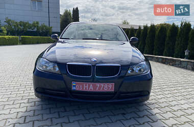 Седан BMW 3 Series 2005 в 