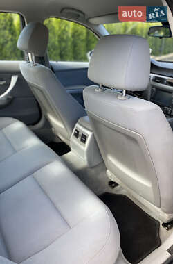 Седан BMW 3 Series 2005 в 