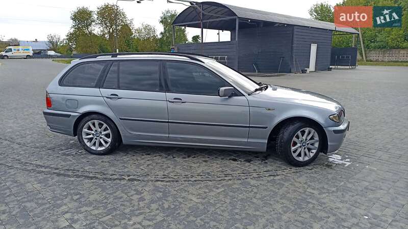Универсал BMW 3 Series 2003 в Корце