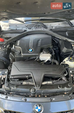 Седан BMW 3 Series 2016 в 