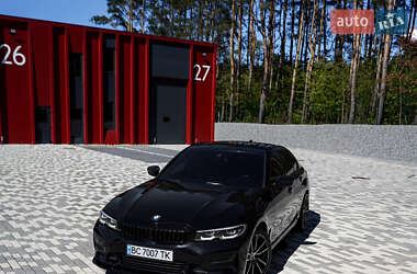 Седан BMW 3 Series 2019 в Львове