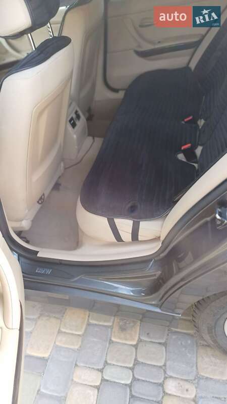 Седан BMW 3 Series 2005 в Гадяче