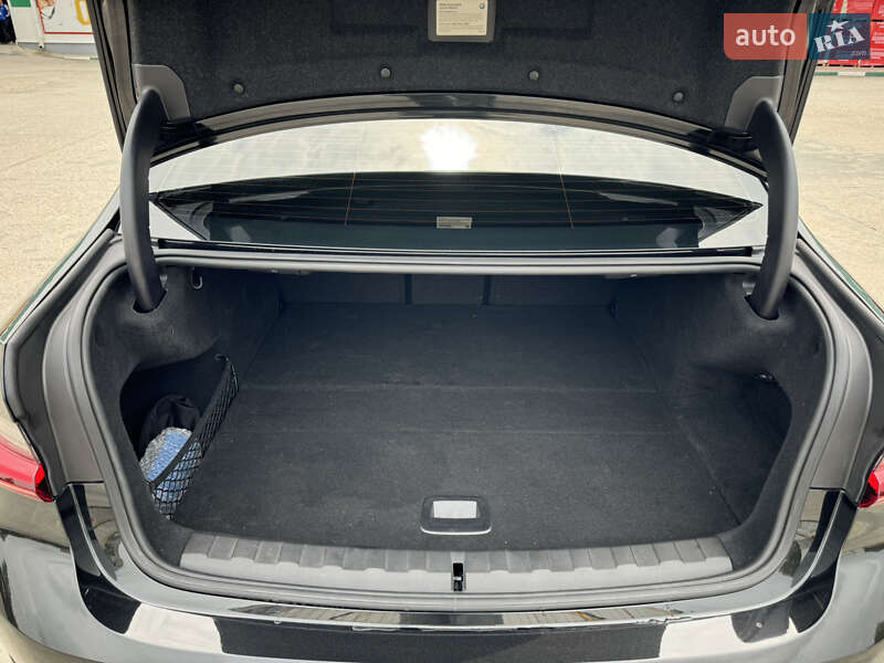 Седан BMW 3 Series 2022 в Никополе фото 27 Седан BMW 3 Series 2022 в Никополе