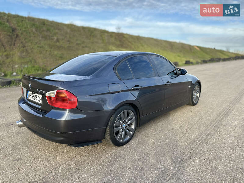 Седан BMW 3 Series 2006 в Одессе