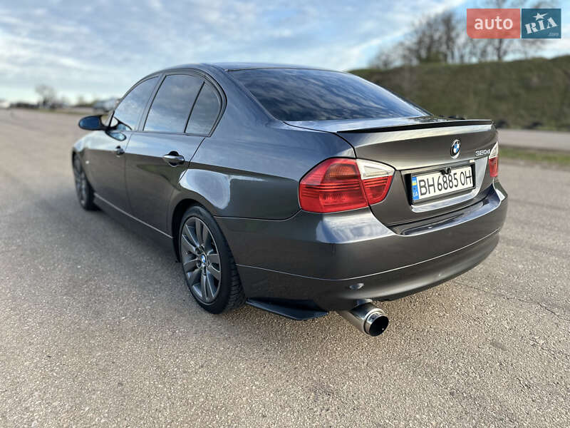 Седан BMW 3 Series 2006 в Одессе