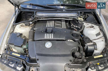 Седан BMW 3 Series 2001 в 