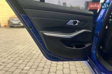 Седан BMW 3 Series 2019 в 