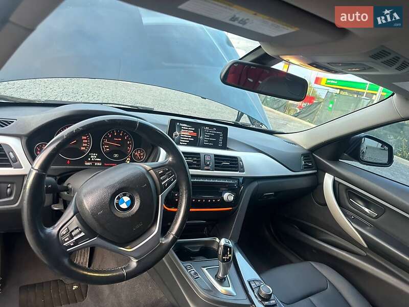 Седан BMW 3 Series 2013 в Киеве