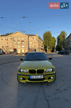 Седан BMW 3 Series 2002 в 