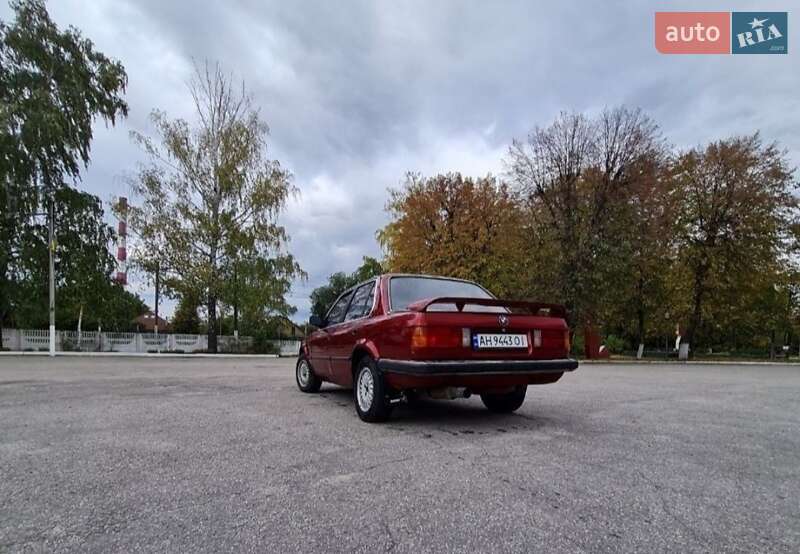 Седан BMW 3 Series 1987 в Константиновке (Краматорского района) фото 6 Седан BMW 3 Series 1987 в Константиновке (Краматорского района)