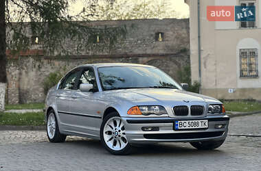 Седан BMW 3 Series 1999 в Жовкве
