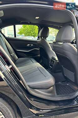 Седан BMW 3 Series 2021 в 
