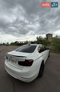 Седан BMW 3 Series 2012 в 