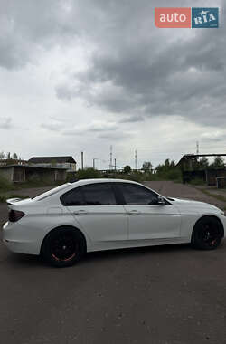 Седан BMW 3 Series 2012 в 