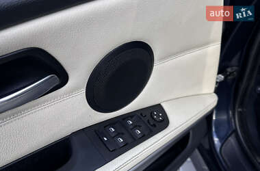 Седан BMW 3 Series 2005 в 