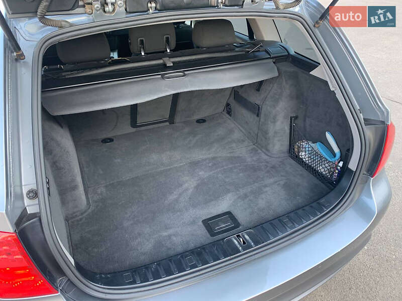 Универсал BMW 3 Series 2010 в Костополе