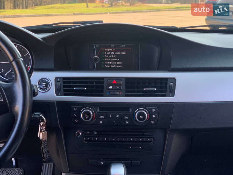 Универсал BMW 3 Series 2010 в Костополе