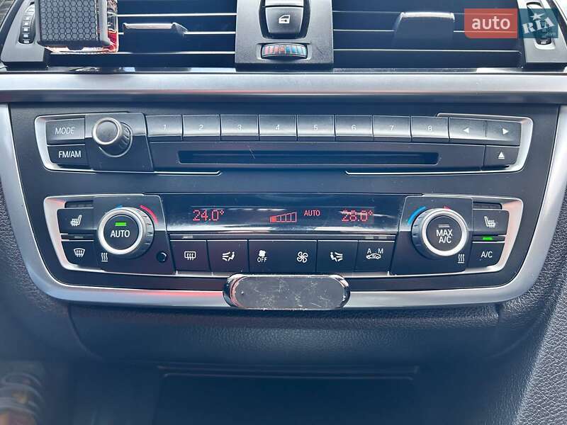 Седан BMW 3 Series 2014 в Одесі