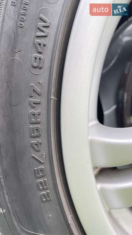 Седан BMW 3 Series 2003 в Богодухове