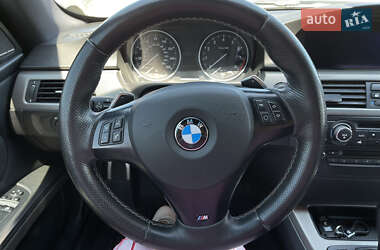 Купе BMW 3 Series 2011 в 