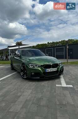 Седан BMW 3 Series 2017 в 