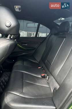 Седан BMW 3 Series 2017 в 