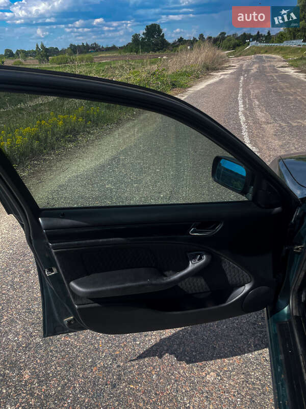 Седан BMW 3 Series 2001 в Киеве фото 13 Седан BMW 3 Series 2001 в Киеве