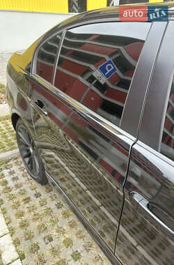 Седан BMW 3 Series 2011 в 