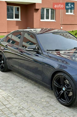 Седан BMW 3 Series 2013 в 