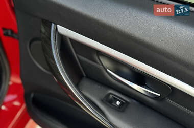 Седан BMW 3 Series 2016 в 