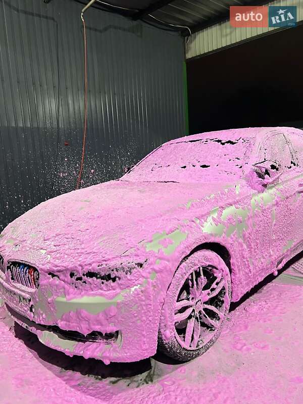 BMW 3 Series 2015
