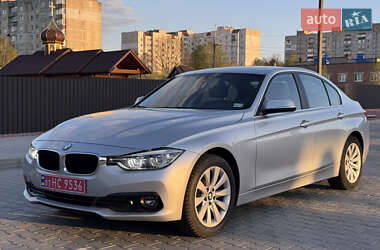 Седан BMW 3 Series 2017 в 
