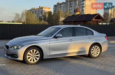 Седан BMW 3 Series 2017 в 