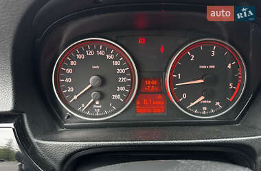 Седан BMW 3 Series 2005 в 