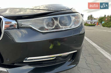 Седан BMW 3 Series 2013 в 
